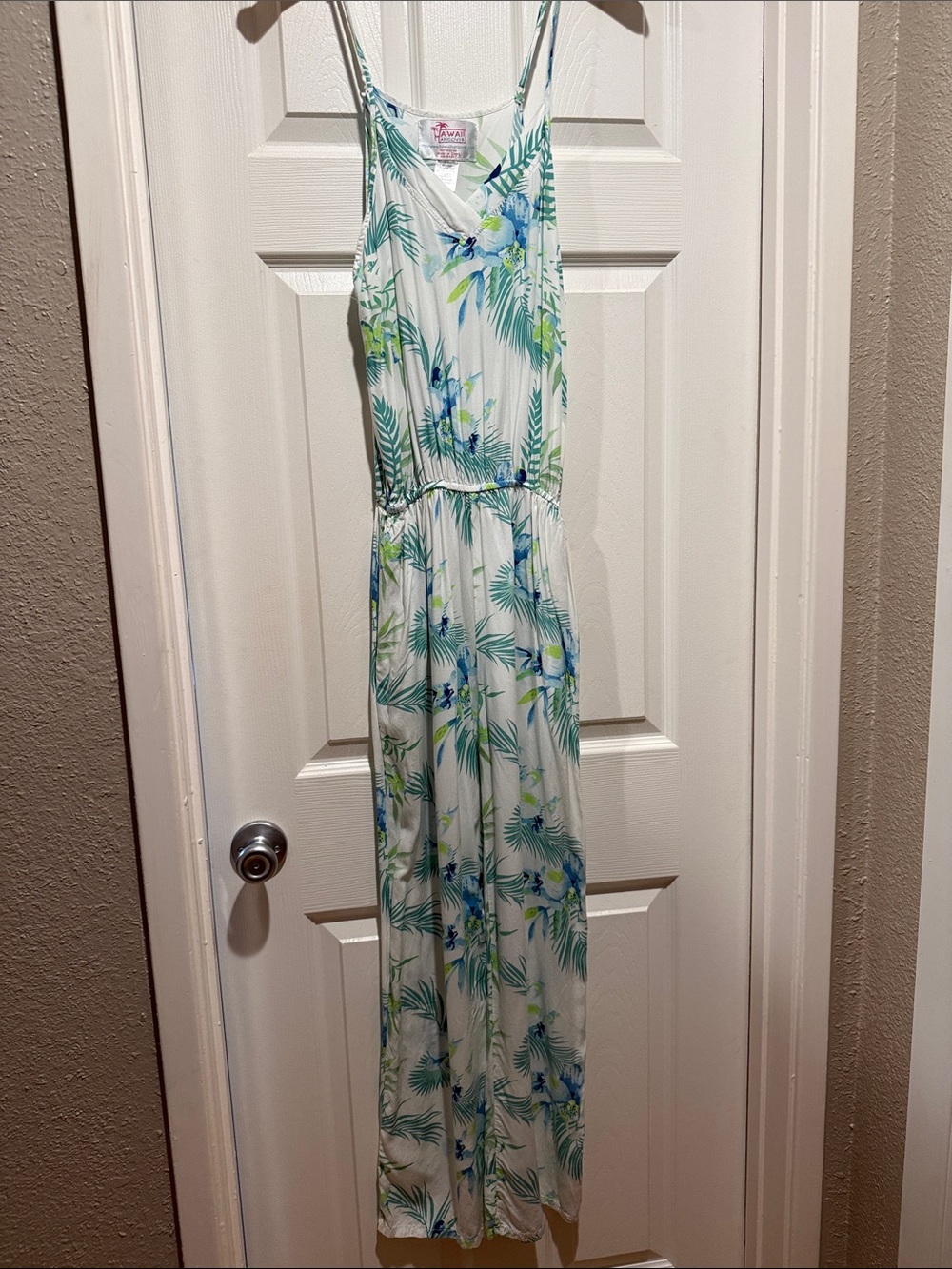 Hawaii Hangover- Women’s Tropical Print White & Green Wide-Leg Jumpsuit